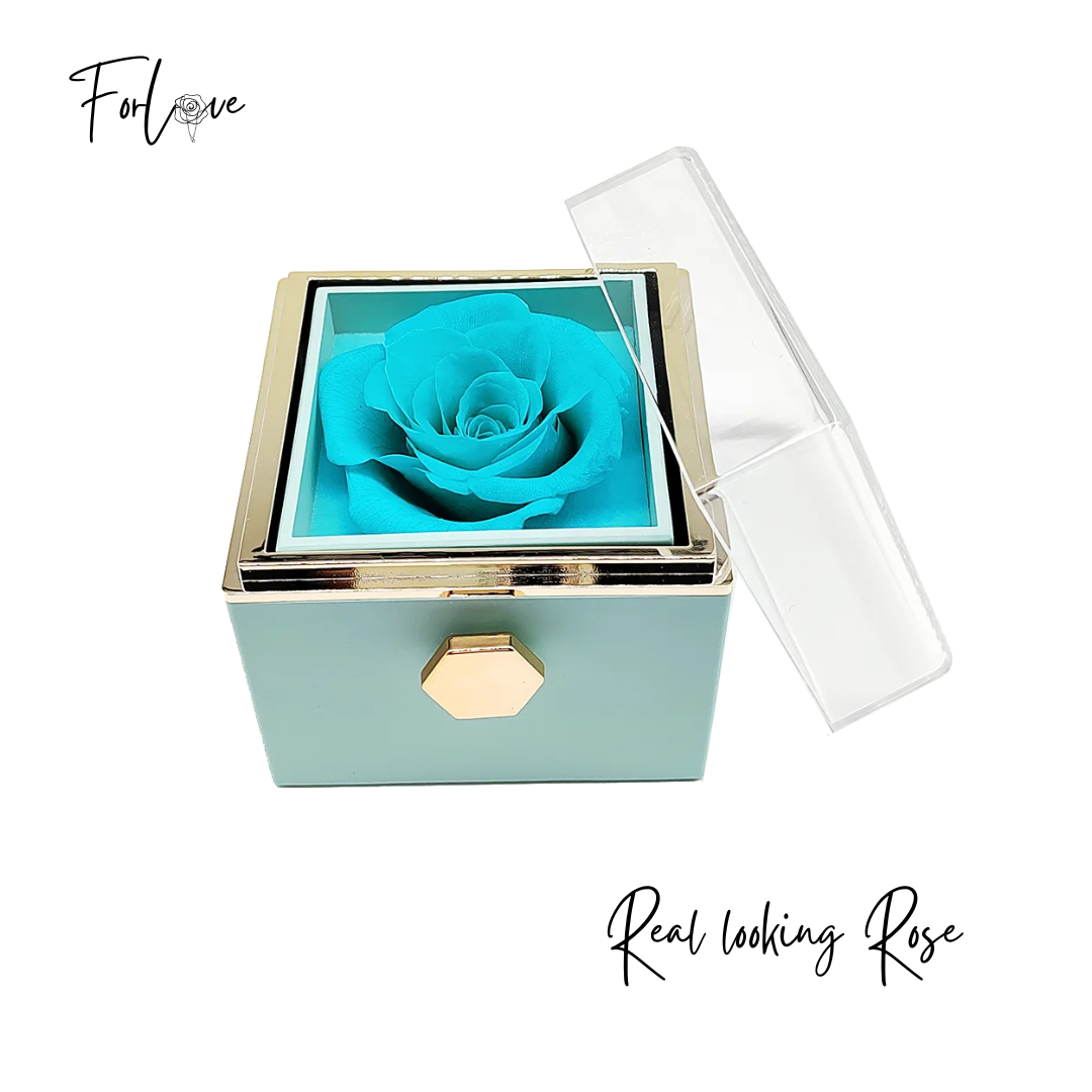 Rotating Rose Box With Heart Necklace